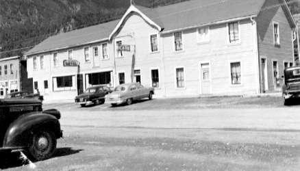 BC Archives # E-05221 Victoria Hotel, Lillooet